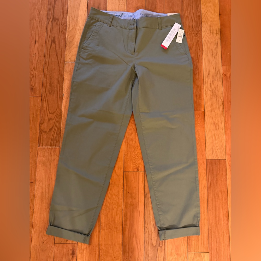Talbots Weekend Chino - Sage Green - Size 4 - NWT